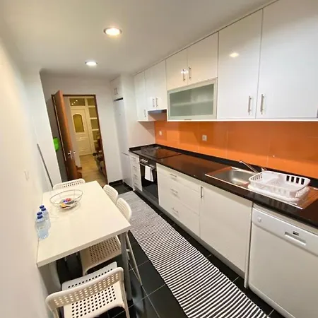 Duplex Proximo Do Aeroporto 리스본