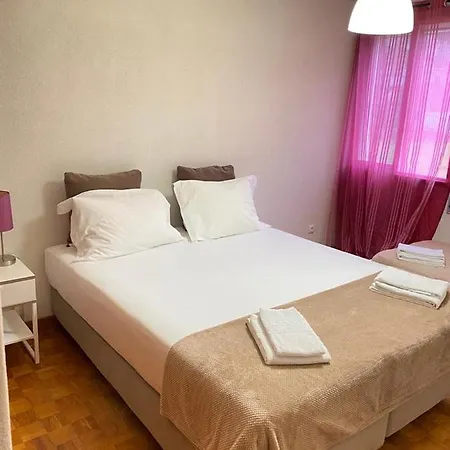 Duplex Proximo Do Aeroporto 리스본